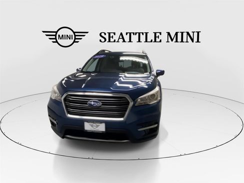 Used 2019 Subaru Ascent Premium AWD/4WD image 4