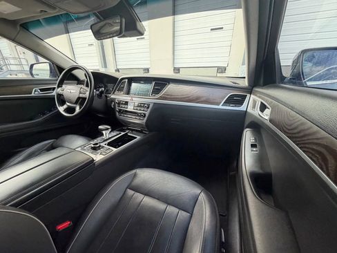 Used 2018 Genesis G80 3.8 w/ Option Group 03 image 18