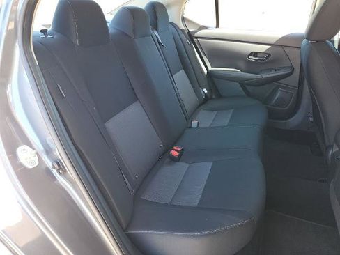 Certified 2025 Nissan Sentra SV image 14