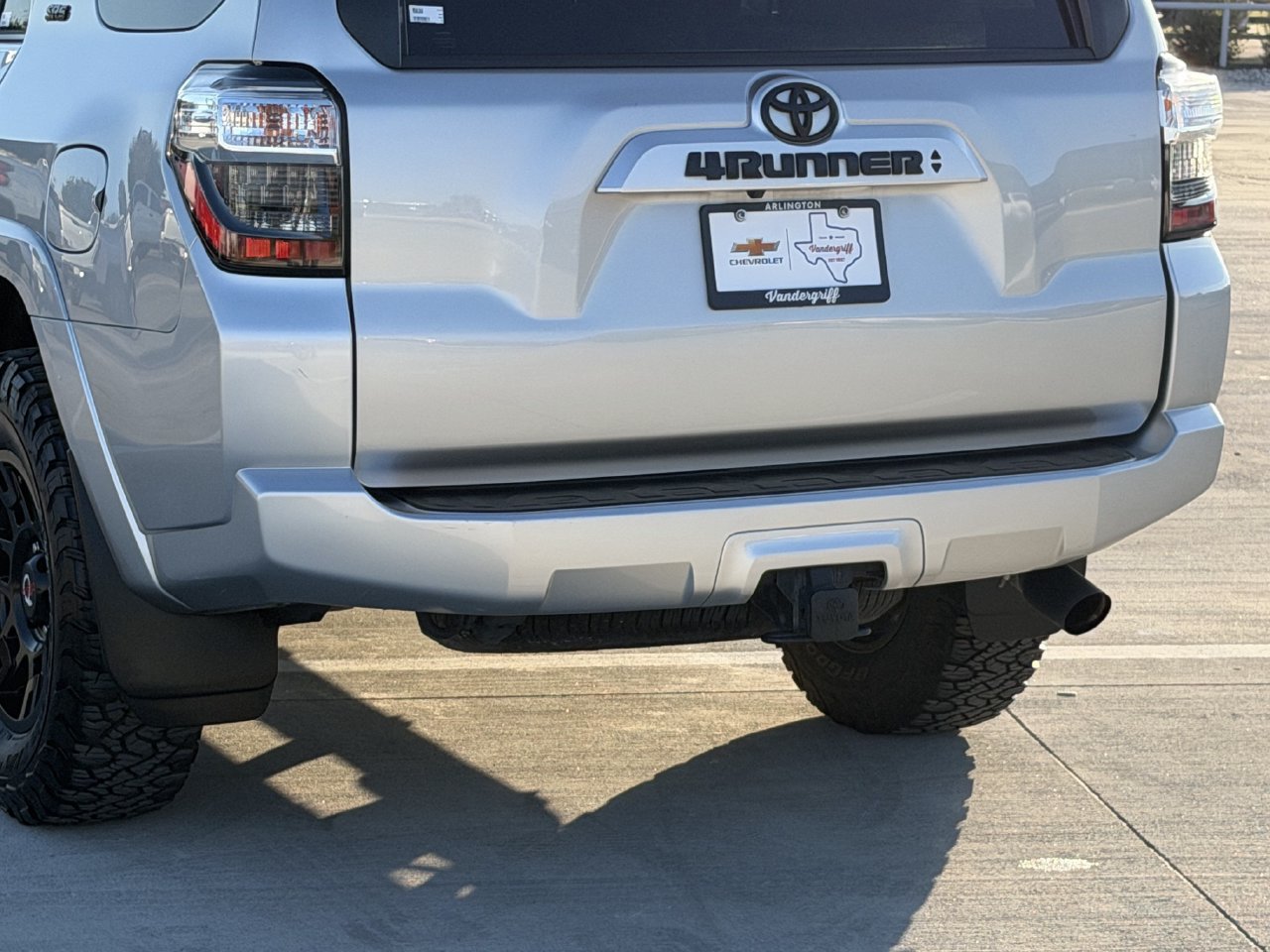 Used 2021 Toyota 4Runner SR5 Premium w/ Moonroof Package AWD/4WD image 6