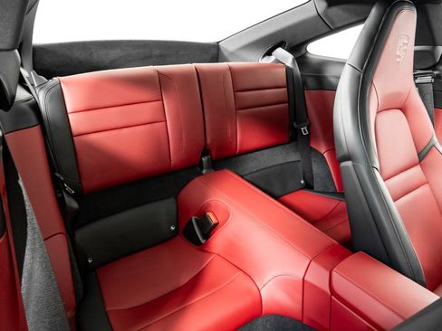 Certified 2025 Porsche 911 Carrera w/ Premium Package image 20