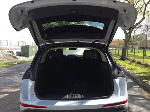 Used 2025 Lincoln Corsair FWD image 16