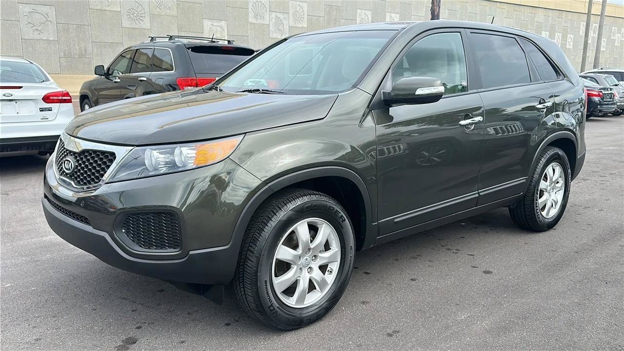 Used 2012 Kia Sorento FWD image 15