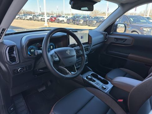 New 2025 Ford Bronco Sport Outer Banks w/ Outer Banks Tech Package+ image 13