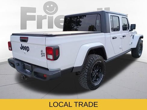 Used 2022 Jeep Gladiator Sport AWD/4WD image 5