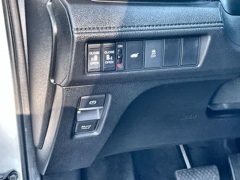 Used 2025 Honda Odyssey EX-L image 29