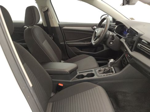 Used 2025 Volkswagen Jetta S image 21