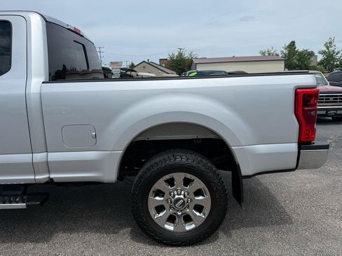 Used 2018 Ford F250 Lariat w/ Chrome Package AWD/4WD image 9