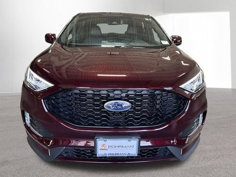 Used 2024 Ford Edge ST-Line w/ Class II Trailer Tow Package AWD/4WD image 32
