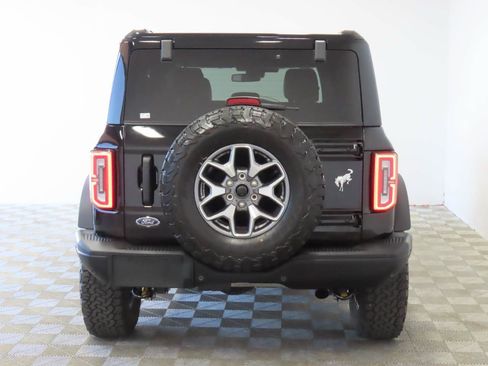 Used 2025 Ford Bronco Badlands AWD/4WD image 4