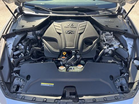 Used 2019 INFINITI Q50 Luxe w/ Essential Package (3.0T Luxe) image 17
