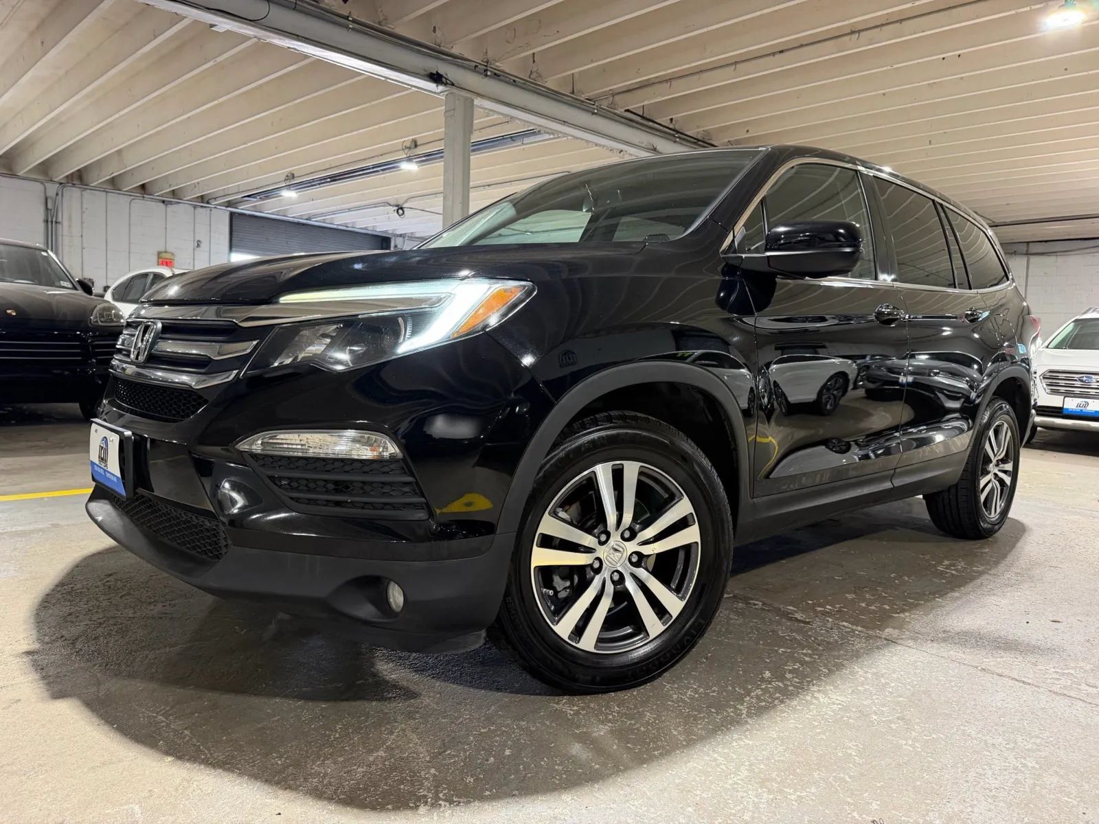 Used 2017 Honda Pilot EX-L image 2
