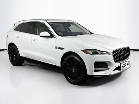 Used 2023 Jaguar F-PACE S AWD/4WD image 2