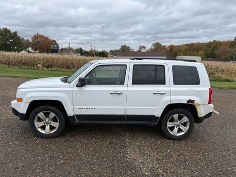 Used 2013 Jeep Patriot Sport w/ PWR Value Group image 2
