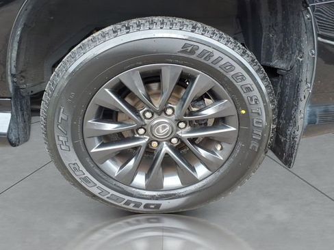 Certified 2023 Lexus GX 460 Premium w/ Premium Plus Package image 19