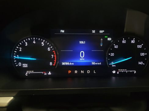 Used 2022 Ford Explorer XLT w/ Equipment Group 202A image 23