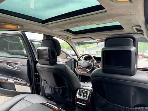 Used 2011 Mercedes-Benz S 600 image 42