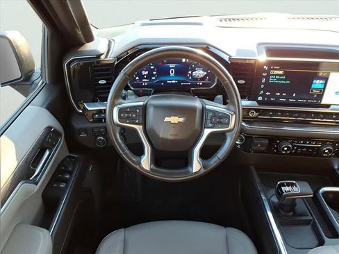 Used 2023 Chevrolet Silverado 1500 LTZ w/ Technology Package image 14