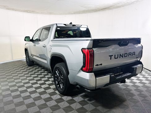 Used 2024 Toyota Tundra Platinum AWD/4WD image 5