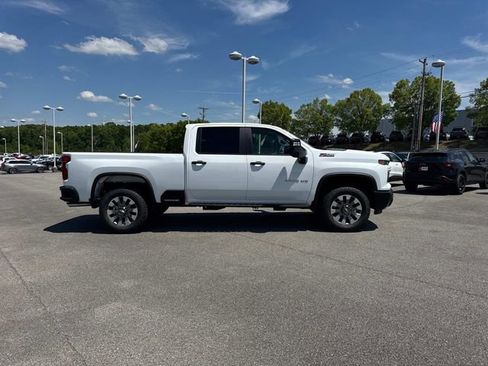 New 2026 Chevrolet Silverado 2500 Custom w/ Custom Value Package AWD/4WD image 3