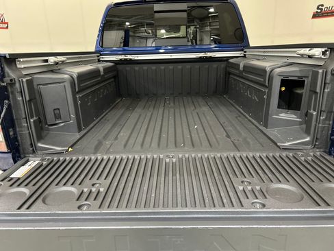 Used 2024 Nissan Titan Platinum Reserve w/ Moonroof Package AWD/4WD image 5