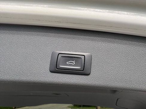 Used 2017 Audi Q5 2.0T Premium Plus AWD/4WD image 23