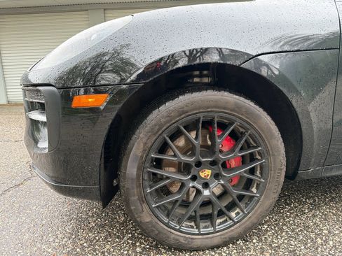 Used 2020 Porsche Macan GTS AWD/4WD image 8