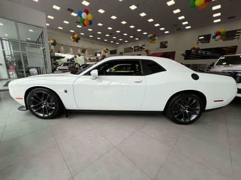 Used 2023 Dodge Challenger R/T Scat Pack w/ Shaker Package RWD image 3