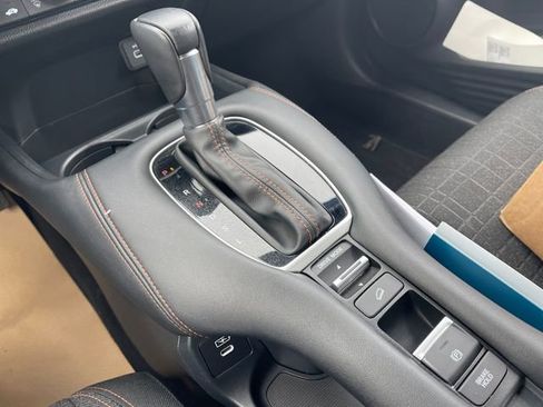 Certified 2024 Honda HR-V Sport image 16