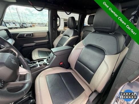 Used 2023 Ford Bronco Wildtrak image 7