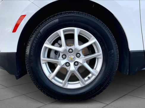 Used 2022 Chevrolet Equinox LT image 10