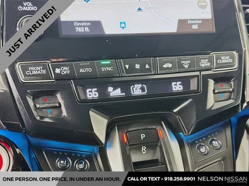 Used 2024 Honda Odyssey Elite image 16