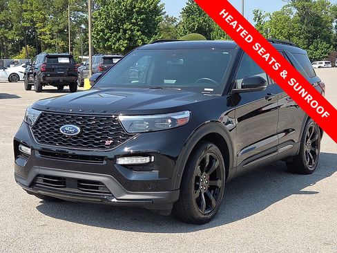 Used 2023 Ford Explorer ST w/ Equipment Group 401A AWD/4WD image 2