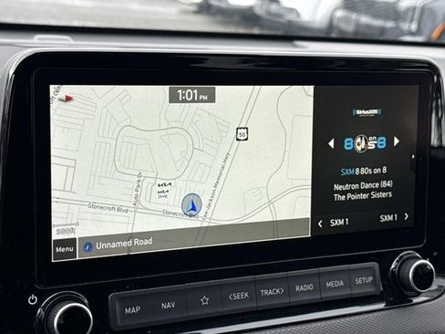Used 2022 Hyundai Kona Limited AWD/4WD image 20