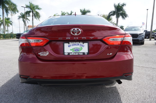 Used 2020 Toyota Camry LE FWD image 30