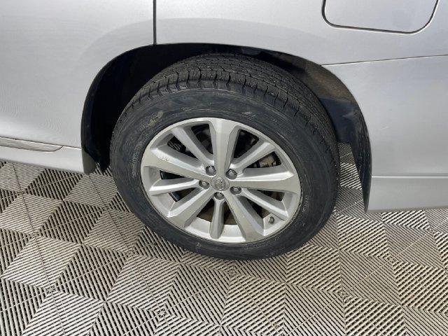 Used 2013 Toyota Highlander Limited AWD/4WD image 14