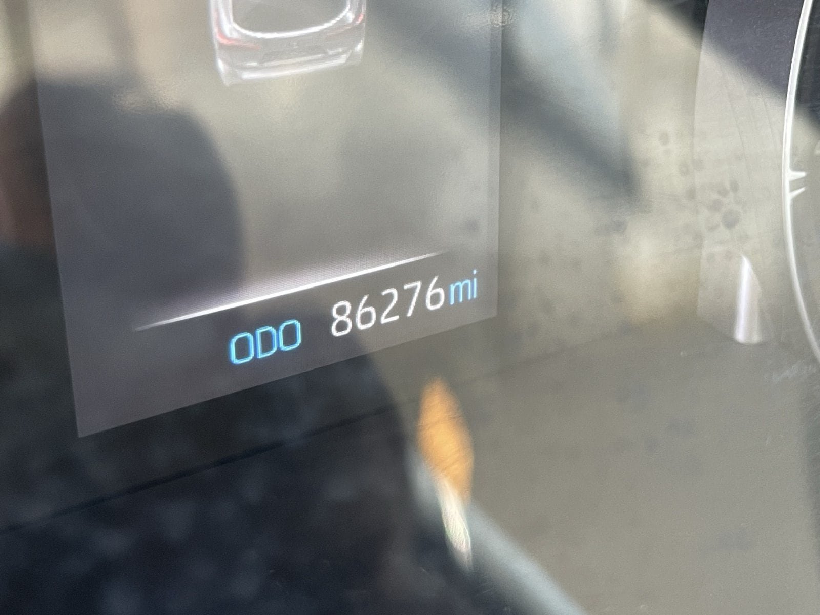 Used 2022 Toyota Highlander LE AWD/4WD image 10