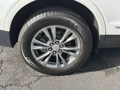 Used 2023 Cadillac XT5 Premium Luxury image 17