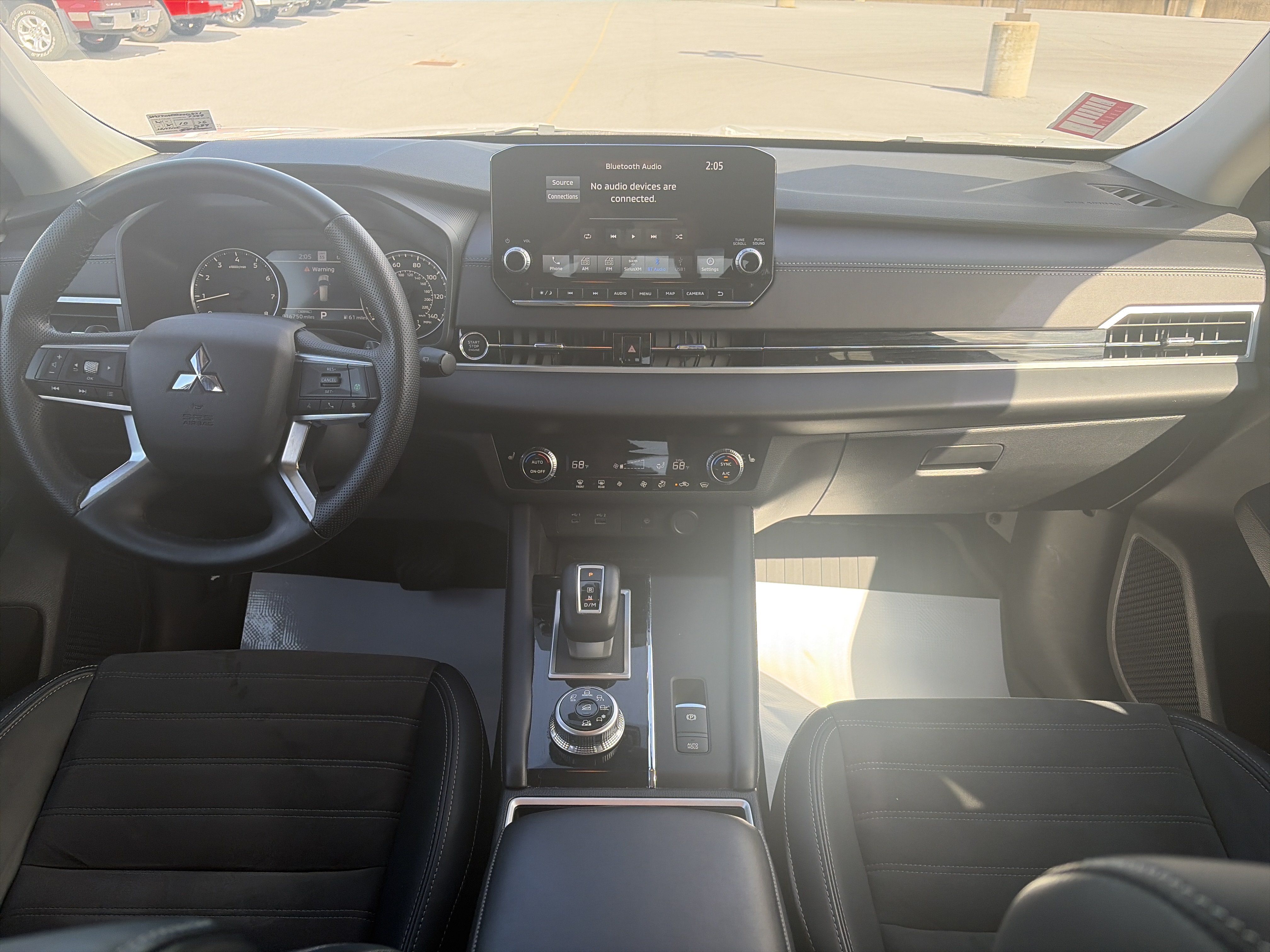 Used 2024 Mitsubishi Outlander SE AWD/4WD image 6