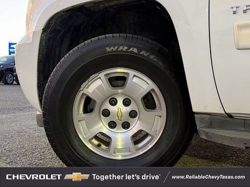 Used 2013 Chevrolet Tahoe LT RWD image 10