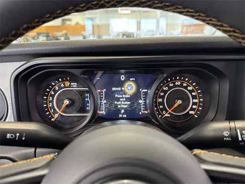New 2025 Jeep Gladiator Sport image 25