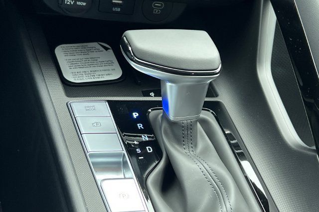 New 2026 Hyundai Elantra Limited FWD image 20