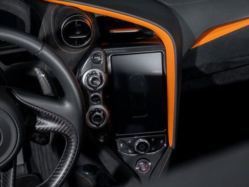 Used 2019 McLaren 720S Performance image 16