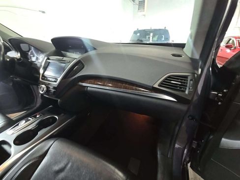 Used 2019 Acura MDX SH-AWD image 3