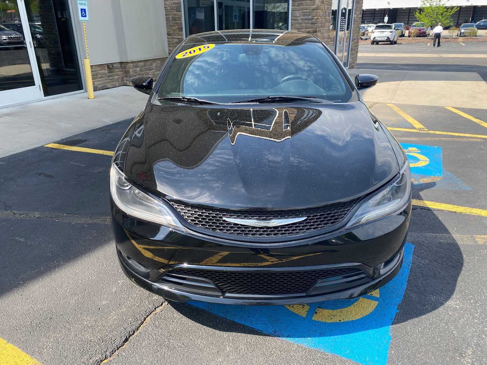Used 2015 Chrysler 200 S FWD image 11