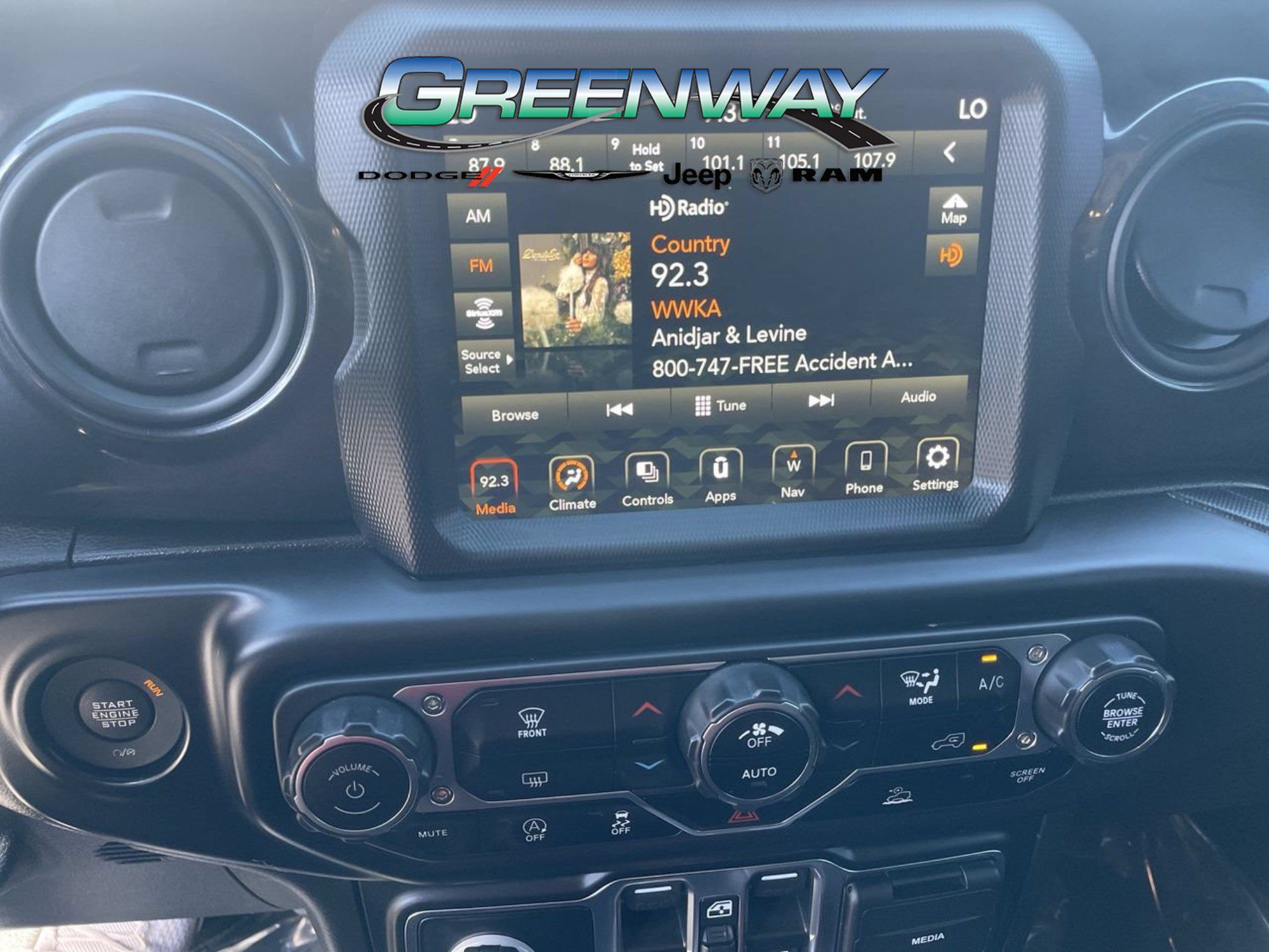 Used 2022 Jeep Wrangler Unlimited Sport AWD/4WD image 17