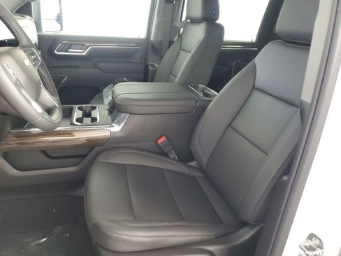 New 2026 Chevrolet Silverado 3500 LT w/ All Star Edition AWD/4WD image 14
