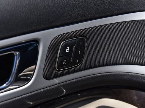 Used 2013 Ford Explorer Limited AWD/4WD image 9
