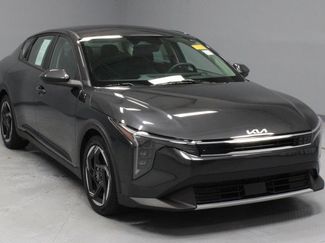 Used 2025 Kia K4 EX FWD video 1