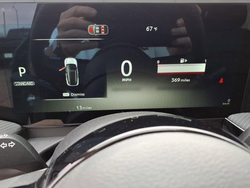 New 2026 Nissan Kicks SR FWD image 16